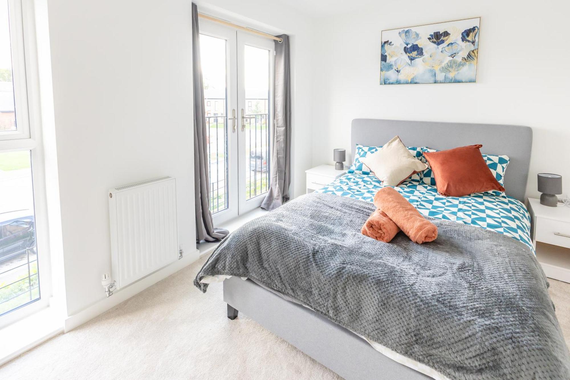 Stunning Modern 3 Bedroom Townhouse - Perfect Getaway Manchester Kültér fotó