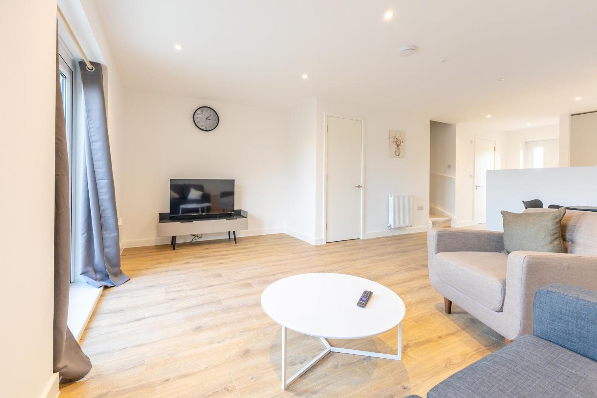 Stunning Modern 3 Bedroom Townhouse - Perfect Getaway Manchester Kültér fotó