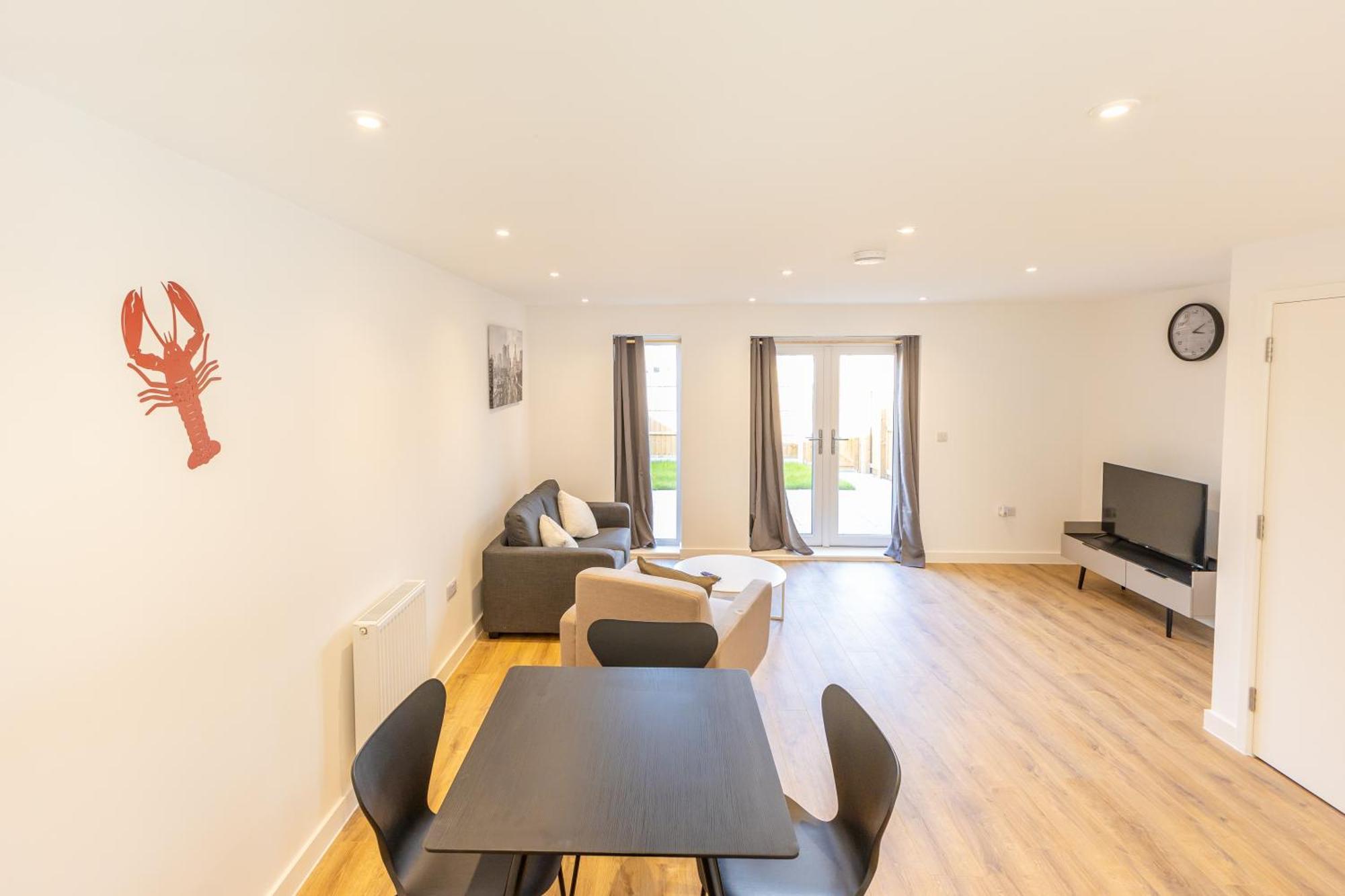 Stunning Modern 3 Bedroom Townhouse - Perfect Getaway Manchester Kültér fotó
